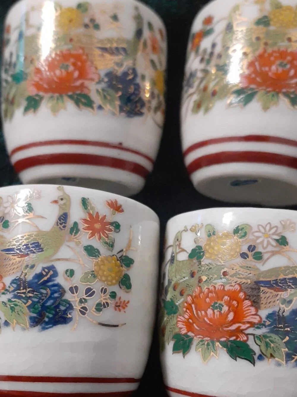 VINTAGE JAPAN HOT SAKE CUP SET OF 4 BEAUTIFUL CONDITION